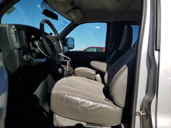 2011 Chevrolet Express Passenger 1LT with VIN 1GAZG1FGXB1161443, listed as a Copart auction lot 83894774 with 167,783 mi miles and Clean title. Bid and sale history available at DreamBid. Image 7.