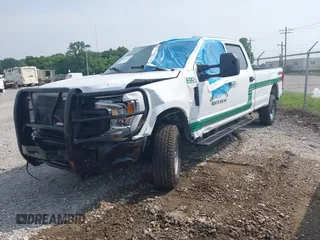 2021 Ford F-250 XL z VIN 1FT7W2B67MEC70278, wystawiony jako IAAI lot #42451726 z przebiegiem Nie podano mil oraz . Historia ofert i sprzedaży dostępna na DreamBid. Obrazek 2.