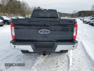 2019 Ford F-350 XL with VIN 1FT8X3BT0KEF99785, listed as a Copart auction lot 44384645 with 164,424 mi miles and Salvage title. Bid and sale history available at DreamBid. Image 6.
