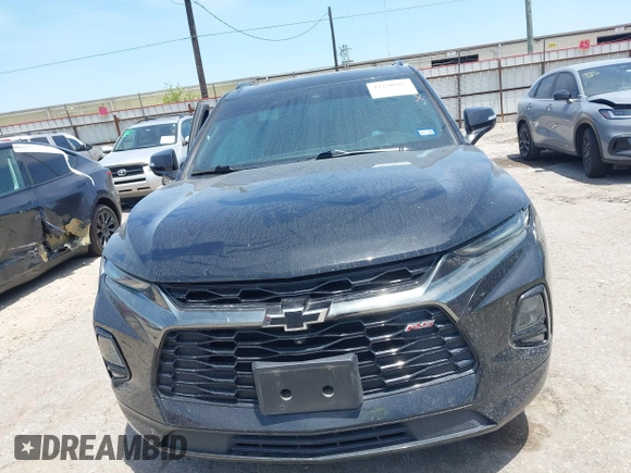 2019 Chevrolet Blazer RS z VIN 3GNKBERS6KS663807, wystawiony jako IAAI lot #42230602 z przebiegiem 67 408 mil mil oraz . Historia ofert i sprzedaży dostępna na DreamBid. Obrazek 12.
