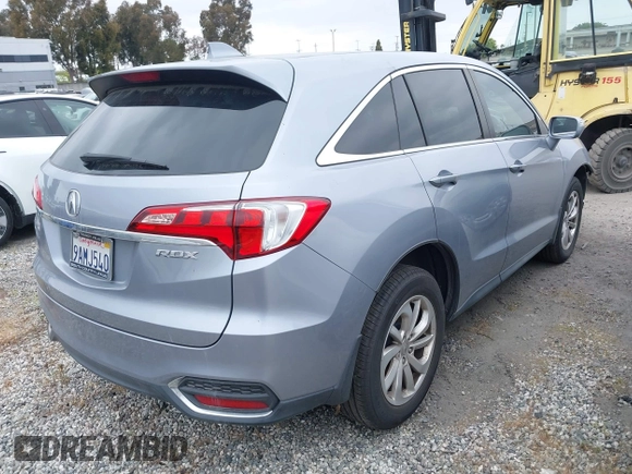 2016 Acura RDX Technology with VIN 5J8TB3H52GL011746, listed as a IAAI auction lot 41817596 with 82,546 mi miles and . Bid and sale history available at DreamBid. Image 4.