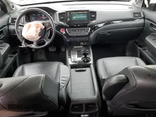 2019 Honda Pilot Elite with VIN 5FNYF6H01KB008279, listed as a Copart auction lot 60553065 with 132,711 mi miles and Salvage title. Bid and sale history available at DreamBid. Image 8.
