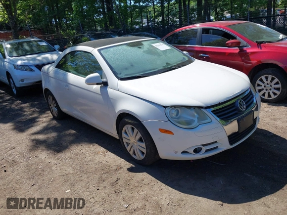 2008 Volkswagen Eos Turbo with VIN WVWAA71F98V040279, listed as a IAAI auction lot 42211570 with 138,453 mi miles and . Bid and sale history available at DreamBid. Image 1.