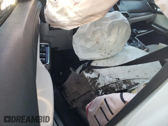 2020 Mazda CX-9 Signature z VIN JM3TCBEY6L0419464, wystawiony jako Copart lot #86615374 z przebiegiem Nie podano mil oraz Szkoda całkowita • Salvage title. Historia ofert i sprzedaży dostępna na DreamBid. Obrazek 8.