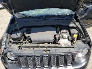 2018 Jeep Renegade Trailhawk with VIN ZACCJBCB8JPH60403, listed as a Copart auction lot 58562765 with 43,009 mi miles and Salvage title. Bid and sale history available at DreamBid. Image 12.