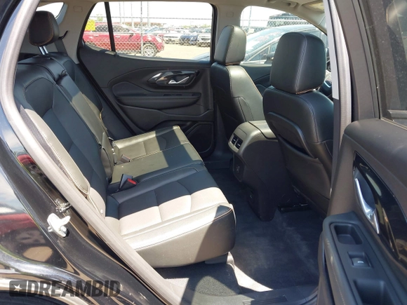 2024 GMC Terrain AT4 z VIN 3GKALYEG3RL222343, wystawiony jako IAAI lot #42238637 z przebiegiem 11 837 mil mil oraz . Historia ofert i sprzedaży dostępna na DreamBid. Obrazek 8.