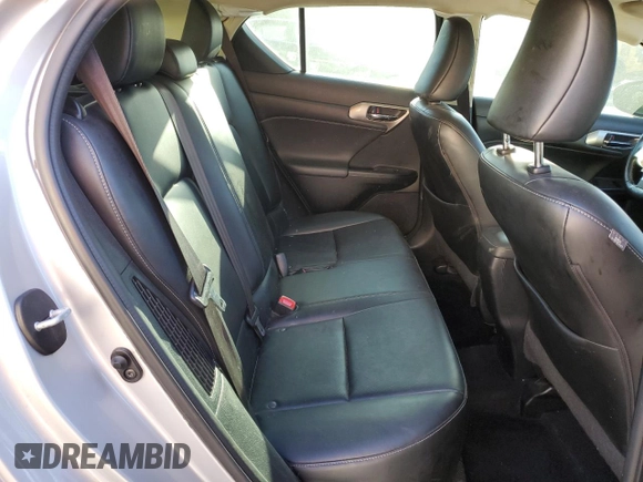 2016 Lexus CT 200h z VIN JTHKD5BH7G2273169, wystawiony jako Copart lot #53302075 z przebiegiem 113 275 mil mil oraz Szkoda całkowita • Salvage title. Historia ofert i sprzedaży dostępna na DreamBid. Obrazek 10.