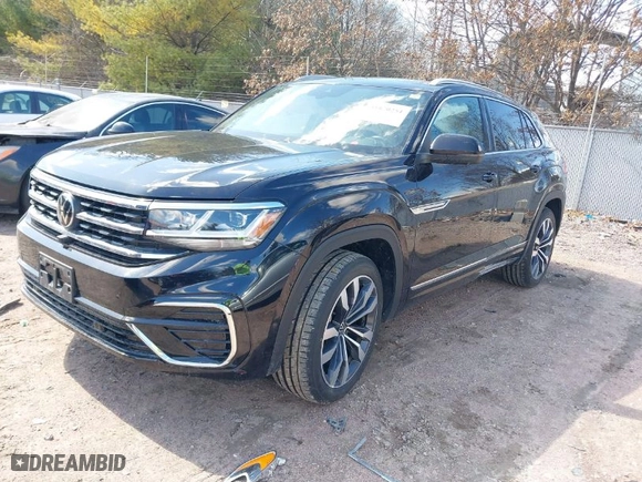 2022 Volkswagen Atlas Cross Sport 3.6L V6 SEL Premium R-Line with VIN 1V2FE2CA0NC201638, listed as a IAAI auction lot 41870251 with 45,373 mi miles. Bid and sale history available at carsss.com. Image 2.