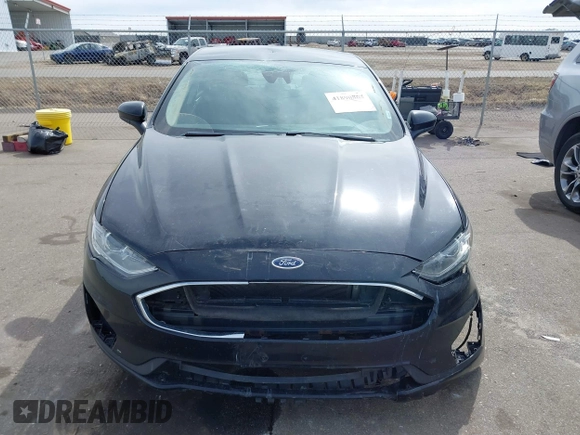 2019 Ford Fusion SE with VIN 3FA6P0H71KR255482, listed as a IAAI auction lot 41890864 with 125,077 mi miles. Bid and sale history available at carsss.com. Image 12.