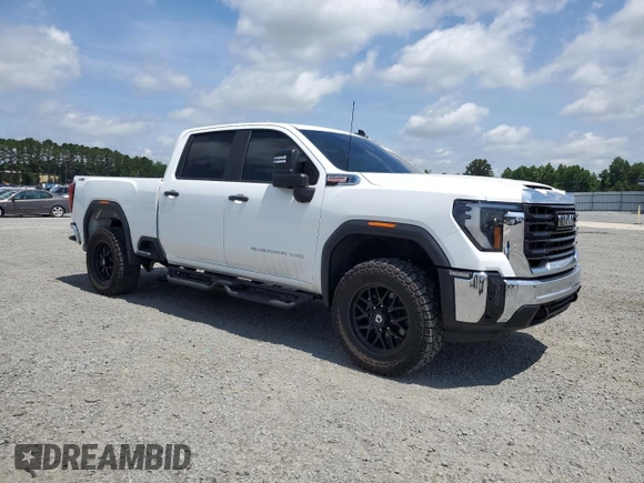 2024 GMC Sierra 2500HD Pro with VIN 1GT49LEY0RF362900, listed as a Copart auction lot 60833535 with Not provided miles and Salvage title. Bid and sale history available at DreamBid. Image 4.