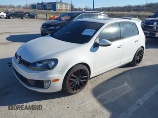 2010 Volkswagen GTI с VIN WVWHD9AJ8AW258834, выставлен на аукционе IAAI как лот 41698966 с пробегом 80 748 миль миль и . История ставок и продаж доступна на DreamBid. Изображение 2.