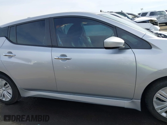 2022 Nissan LEAF S with VIN 1N4AZ1BV1NC562090, listed as a IAAI auction lot 41098541 with 22,931 mi miles and . Bid and sale history available at DreamBid. Image 13.