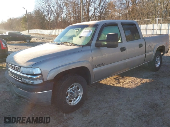 2002 Chevrolet Silverado 1500HD LT with VIN 1GCGK13U22F106947, listed as a IAAI auction lot 41355023 with 99,073 mi miles and . Bid and sale history available at DreamBid. Image 2.