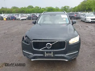 2016 Volvo XC90 T6 Momentum with VIN YV4A22PK7G1074115, listed as a IAAI auction lot 42083321 with 150,135 mi miles. Bid and sale history available at carsss.com. Image 13.