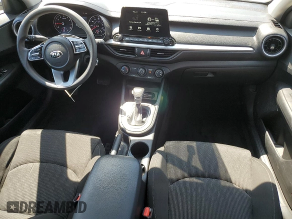 2021 Kia Forte LXS z VIN 3KPF24AD0ME360671, wystawiony jako Copart lot #56212885 z przebiegiem 84 205 mil mil oraz Szkoda całkowita • Salvage title. Historia ofert i sprzedaży dostępna na DreamBid. Obrazek 8.