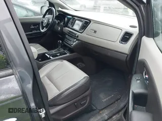 2016 Kia Sedona SX-L with VIN KNDME5C16G6118727, listed as a IAAI auction lot 41835104 with 116,657 mi miles. Bid and sale history available at carsss.com. Image 5.