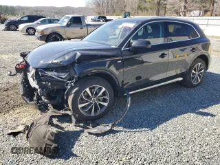 2023 Audi Q5 S line Premium Plus with VIN WA1EAAFY1P2040134, listed as a Copart auction lot 49780205 with 28,853 mi miles and Salvage title. Bid and sale history available at DreamBid. Image 1.