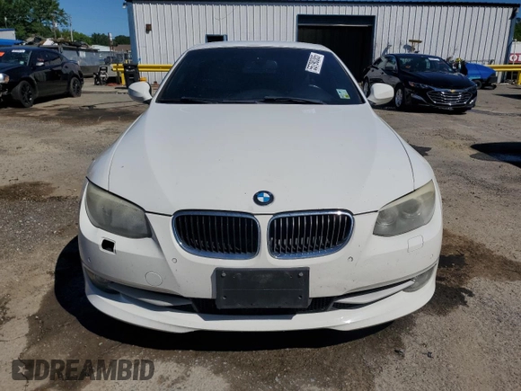2011 BMW 3 Series 328i with VIN WBADW3C5XBE538572, listed as a Copart auction lot 55790385 with 125,092 mi miles and Non repairable. Bid and sale history available at DreamBid. Image 5.
