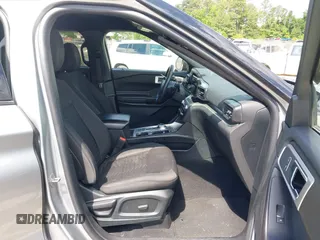 2020 Ford Explorer XLT z VIN 1FMSK7DH9LGB46593, wystawiony jako IAAI lot #42155086 z przebiegiem 90 698 mil mil oraz . Historia ofert i sprzedaży dostępna na DreamBid. Obrazek 5.