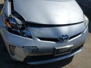 2014 Toyota Prius with VIN JTDKN3DP0E3057534, listed as a IAAI auction lot 42311962 with 109,737 mi miles and . Bid and sale history available at DreamBid. Image 19.