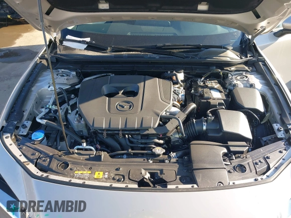 2025 Mazda 3 S Preferred with VIN 3MZBPACM9SM450395, listed as a IAAI auction lot 41132298 with 773 mi miles and . Bid and sale history available at DreamBid. Image 10.