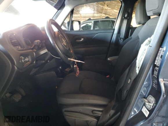2020 Jeep Renegade Altitude with VIN ZACNJABB7LPL93286, listed as a Copart auction lot 79106014 with 46,884 mi miles and Salvage Title. Bid and sale history available at DreamBid. Image 7.