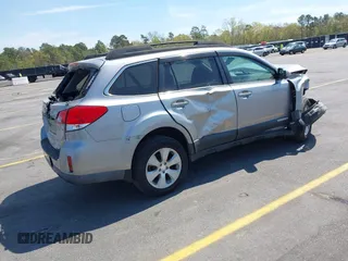 2010 Subaru Outback Premium z VIN 4S4BRCGC0A1351028, wystawiony jako IAAI lot #41865651 z przebiegiem 129 902 mil mil oraz . Historia ofert i sprzedaży dostępna na DreamBid. Obrazek 4.