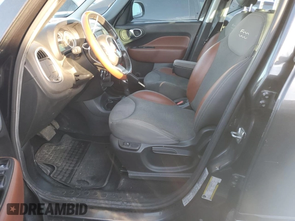 2014 FIAT 500L Trekking with VIN ZFBCFADH1EZ008194, listed as a Copart auction lot 73249254 with 122,859 mi miles and Clean Title. Bid and sale history available at DreamBid. Image 7.