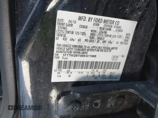 2011 Ford F-250 XL z VIN 1FT7W2BT0BEA11988, wystawiony jako IAAI lot #41285381 z przebiegiem 214 286 mil mil oraz . Historia ofert i sprzedaży dostępna na DreamBid. Obrazek 9.