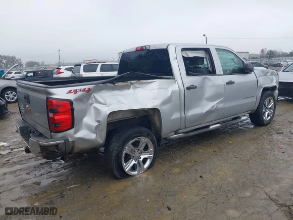 2018 Chevrolet Silverado 1500 Custom with VIN 3GCUKPEC6JG158864, listed as a IAAI auction lot 40902459 with 154,701 mi miles. Bid and sale history available at carsss.com. Image 4.