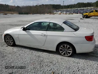 2013 BMW 3 Series 328i with VIN WBADW7C56DE731800, listed as a Copart auction lot 49131635 with 180,893 mi miles and Clean Title. Bid and sale history available at carsss.com. Image 2.