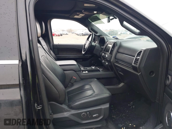 2018 Ford Expedition Max Limited with VIN 1FMJK1KT6JEA17686, listed as a IAAI auction lot 41534192 with 117,179 mi miles and . Bid and sale history available at DreamBid. Image 5.