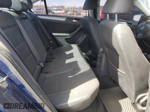 2011 Volkswagen Jetta TDI с VIN 3VWLL7AJ4BM092537, выставлен на аукционе Copart как лот 48703145 с пробегом 130 296 миль миль и Чистый • Clean title. История ставок и продаж доступна на DreamBid. Изображение 10.