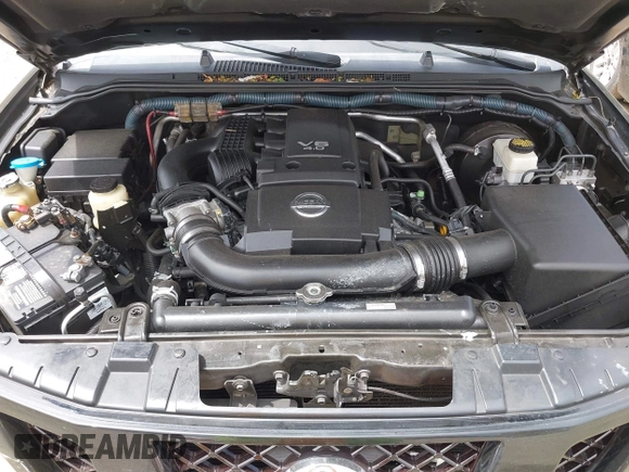 2010 Nissan Frontier SE z VIN 1N6AD0EV3AC436304, wystawiony jako IAAI lot #42532271 z przebiegiem 305 162 mil mil oraz . Historia ofert i sprzedaży dostępna na DreamBid. Obrazek 10.