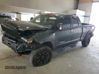 2007 Toyota Tundra SR5 z VIN 5TBBT54157S456690, wystawiony jako Copart lot #59767155 z przebiegiem 273 958 mil mil oraz Szkoda całkowita • Salvage title. Historia ofert i sprzedaży dostępna na DreamBid. Obrazek 1.