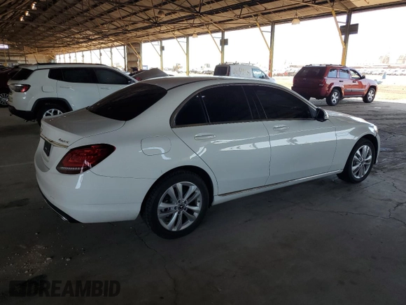 2019 Mercedes-Benz C 300 z VIN 55SWF8EB7KU317875, wystawiony jako Copart lot #55360285 z przebiegiem 39 945 mil mil oraz Szkoda całkowita • Salvage title. Historia ofert i sprzedaży dostępna na DreamBid. Obrazek 3.