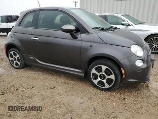2016 FIAT 500e with VIN 3C3CFFGEXGT184011, listed as a Copart auction lot 44955155 with 48,196 mi miles and Clean Title. Bid and sale history available at carsss.com. Image 4.