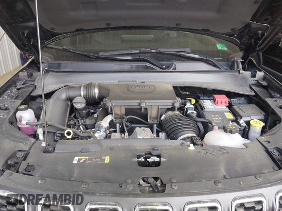 2024 Jeep Compass Latitude with VIN 3C4NJDBNXRT101453, listed as a IAAI auction lot 42016404 with 3,739 mi miles and . Bid and sale history available at carsss.com. Image 10.