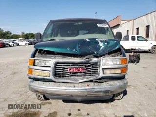 1997 GMC Savana with VIN 1GJGG25R1V1073885, listed as a Copart auction lot 72458594 with 189,209 mi miles and Salvage Title. Bid and sale history available at carsss.com. Image 5.