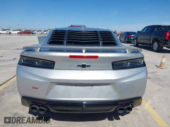 2018 Chevrolet Camaro 2SS with VIN 1G1FH1R78J0124441, listed as a IAAI auction lot 41801315 with 53,937 mi miles and . Bid and sale history available at DreamBid. Image 16.
