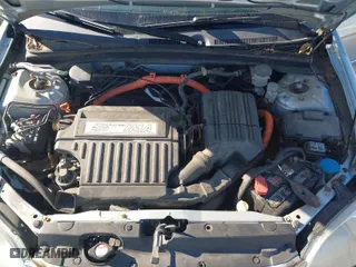 2003 Honda Civic Hybrid with VIN JHMES95673S023624, listed as a IAAI auction lot 40258910 with 181,949 mi miles. Bid and sale history available at carsss.com. Image 10.
