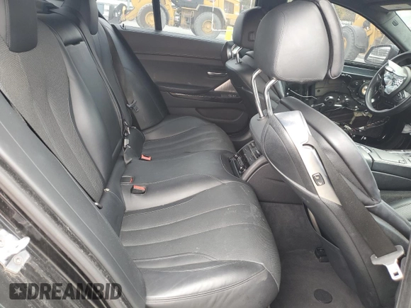2013 BMW 6 Series 650i with VIN WBA6B2C55DD128558, listed as a Copart auction lot 48715085 with 85,718 mi miles and Clean Title. Bid and sale history available at DreamBid. Image 10.