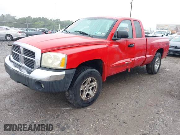 2005 Dodge Dakota SLT with VIN 1D7HW42N25S305244, listed as a IAAI auction lot 42517281 with 155,487 mi miles and . Bid and sale history available at DreamBid. Image 2.