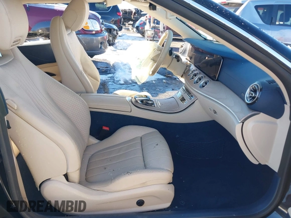 2020 Mercedes-Benz E-Class E 450 with VIN W1K1K6HB1LF142095, listed as a IAAI auction lot 41304127 with 37,678 mi miles. Bid and sale history available at carsss.com. Image 5.