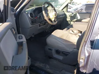 2004 Ford Expedition XLS with VIN 1FMRU13W24LB91776, listed as a IAAI auction lot 41756248 with 1 mi miles. Bid and sale history available at carsss.com. Image 5.