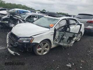 2016 Volkswagen Jetta GLI SEL z VIN 3VW5T7AJ9GM219783, wystawiony jako Copart lot #56303725 z przebiegiem Nie podano mil oraz Szkoda całkowita • Salvage title. Historia ofert i sprzedaży dostępna na DreamBid. Obrazek 1.