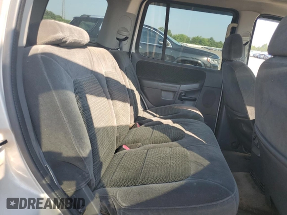 2002 Ford Explorer XLT с VIN 1FMZU73KX2UD03067, выставлен на аукционе Copart как лот 63586625 с пробегом Не указан миль и Списание • Salvage title. История ставок и продаж доступна на DreamBid. Изображение 11.