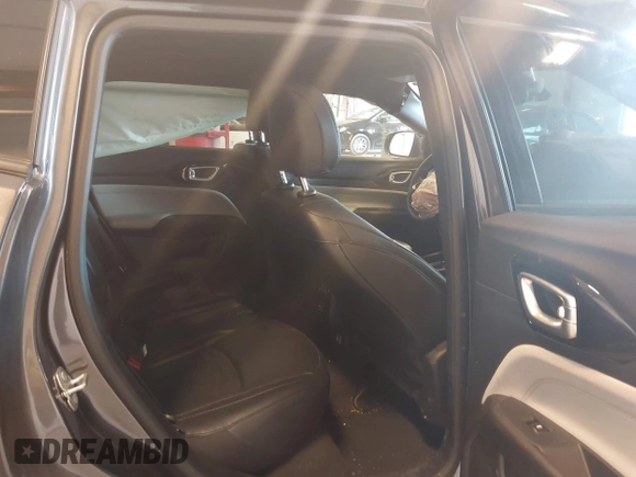 2023 Jeep Compass High Altitude с VIN 3C4NJDCN2PT520022, выставлен на аукционе IAAI как лот 42325216 с пробегом 30 062 миль миль и . История ставок и продаж доступна на DreamBid. Изображение 8.