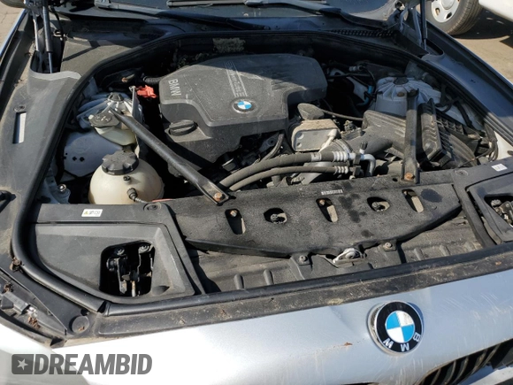 2012 BMW 5 Series 528i xDrive z VIN WBAXH5C52CDW10360, wystawiony jako Copart lot #54454025 z przebiegiem Nie podano mil oraz Szkoda całkowita • Salvage title. Historia ofert i sprzedaży dostępna na DreamBid. Obrazek 11.