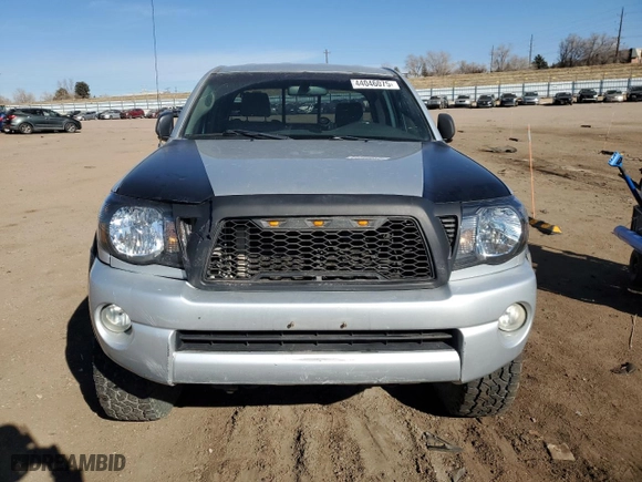 2005 Toyota Tacoma with VIN 5TEUU42N75Z115823, listed as a Copart auction lot 44046075 with 257,819 mi miles and Salvage Title. Bid and sale history available at carsss.com. Image 5.